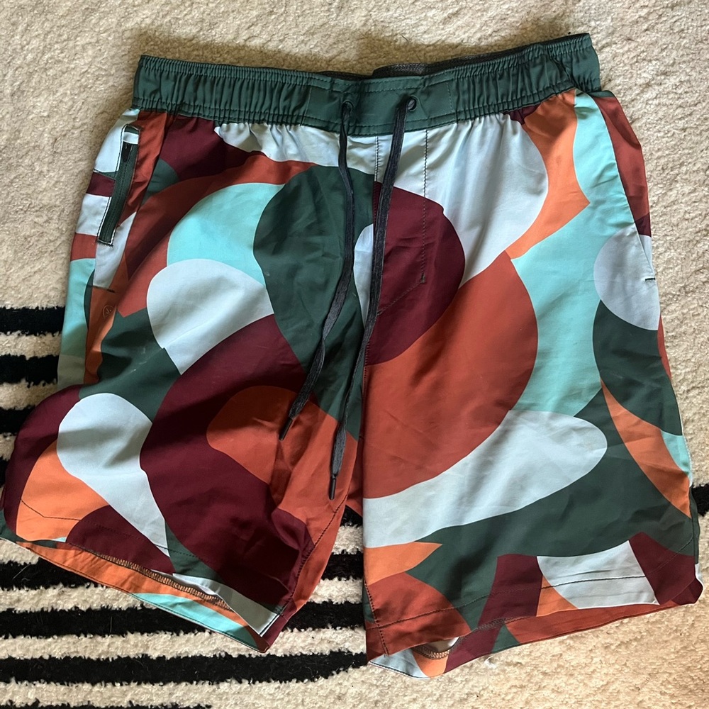 Roark Serrano Weller shorts